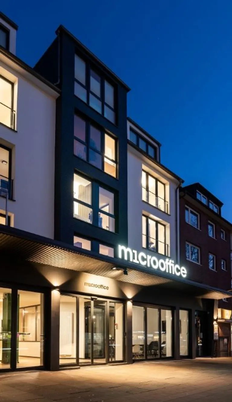 MicroOffice One Eilbek Storefront - Dark Mode